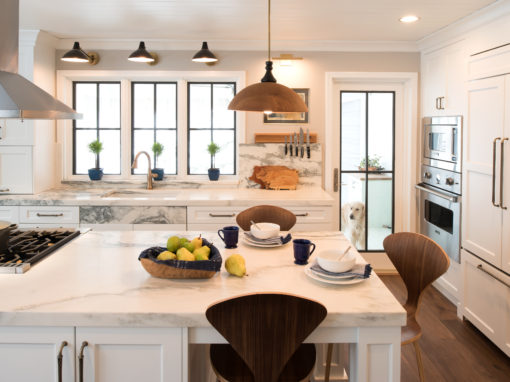Sophisticated Farmhouse Kitchen | Minnetonka, MN